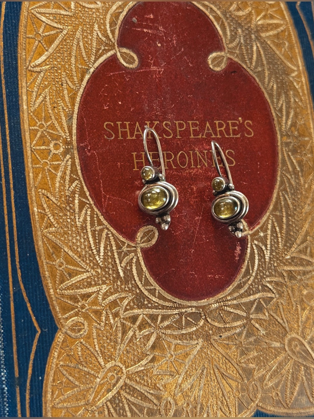 925 Sterling Silver Peridot Earrings - Made With Artisan Gemstone